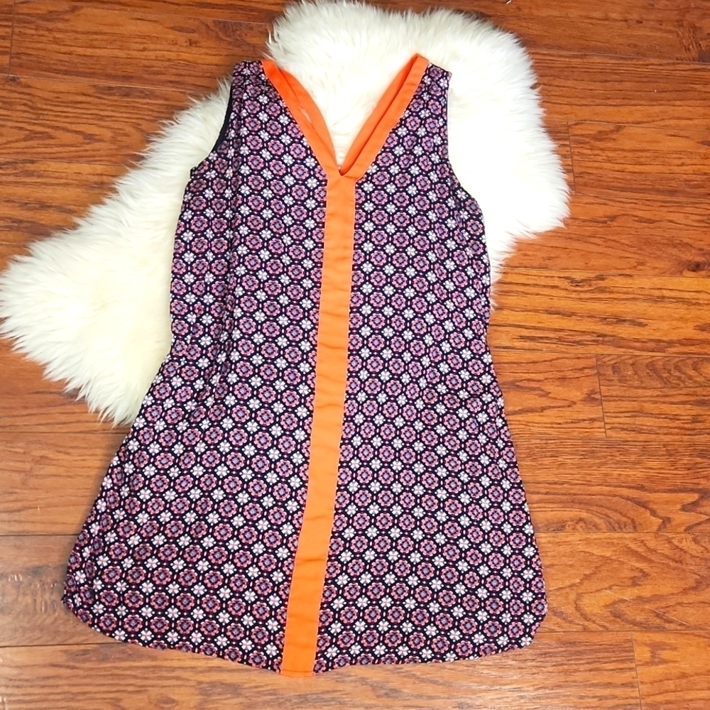 THML Stitch Fix Medallion Shift Dress - Picture 2 of 6